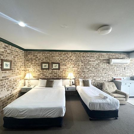 Motel Sir Francis Drake Heatherbrae Zewnętrze zdjęcie