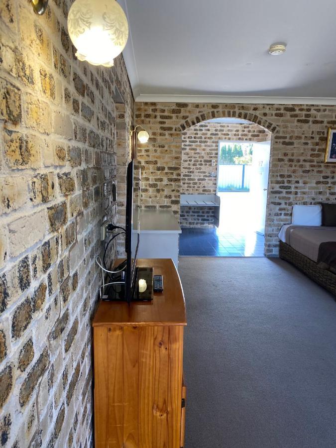 Motel Sir Francis Drake Heatherbrae Zewnętrze zdjęcie