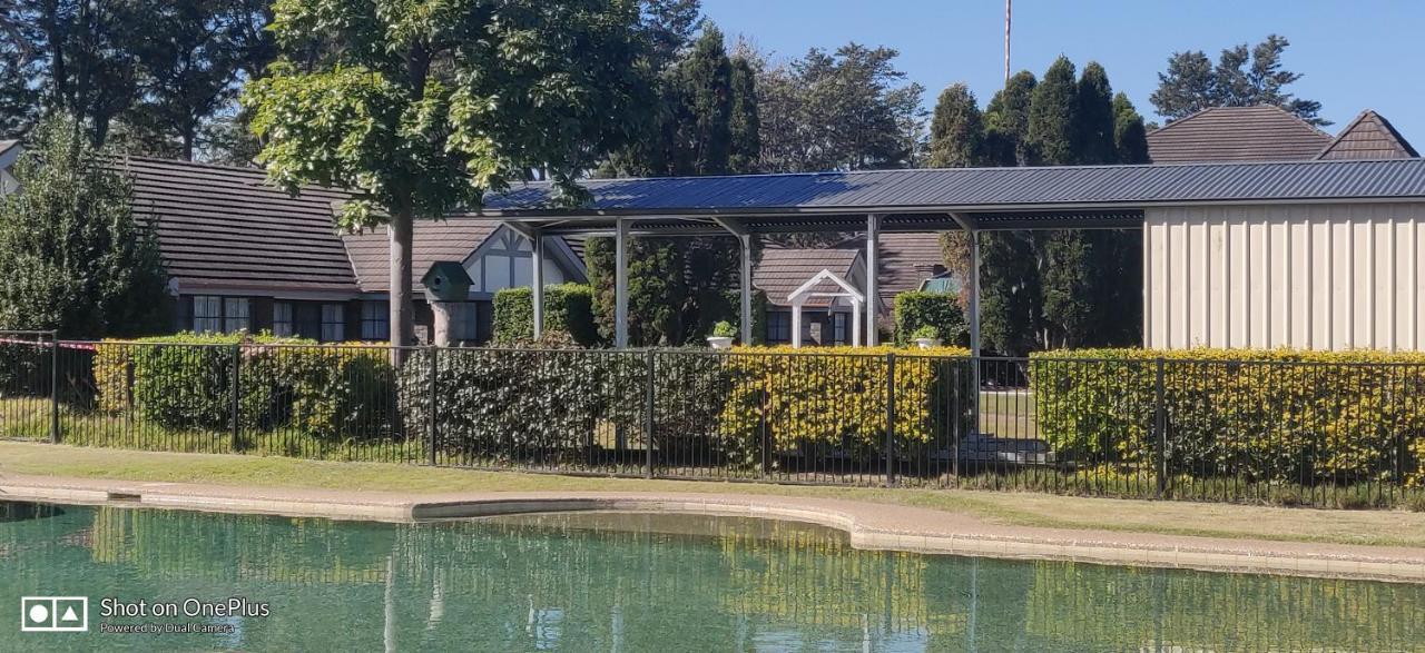 Motel Sir Francis Drake Heatherbrae Zewnętrze zdjęcie