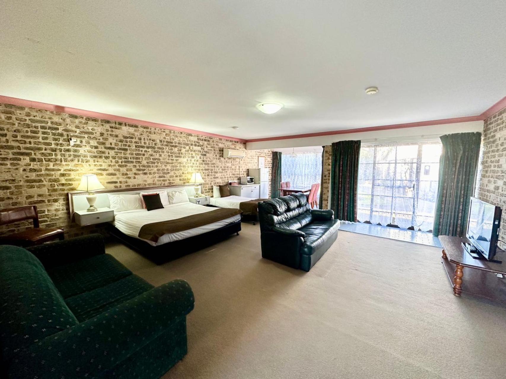 Motel Sir Francis Drake Heatherbrae Zewnętrze zdjęcie