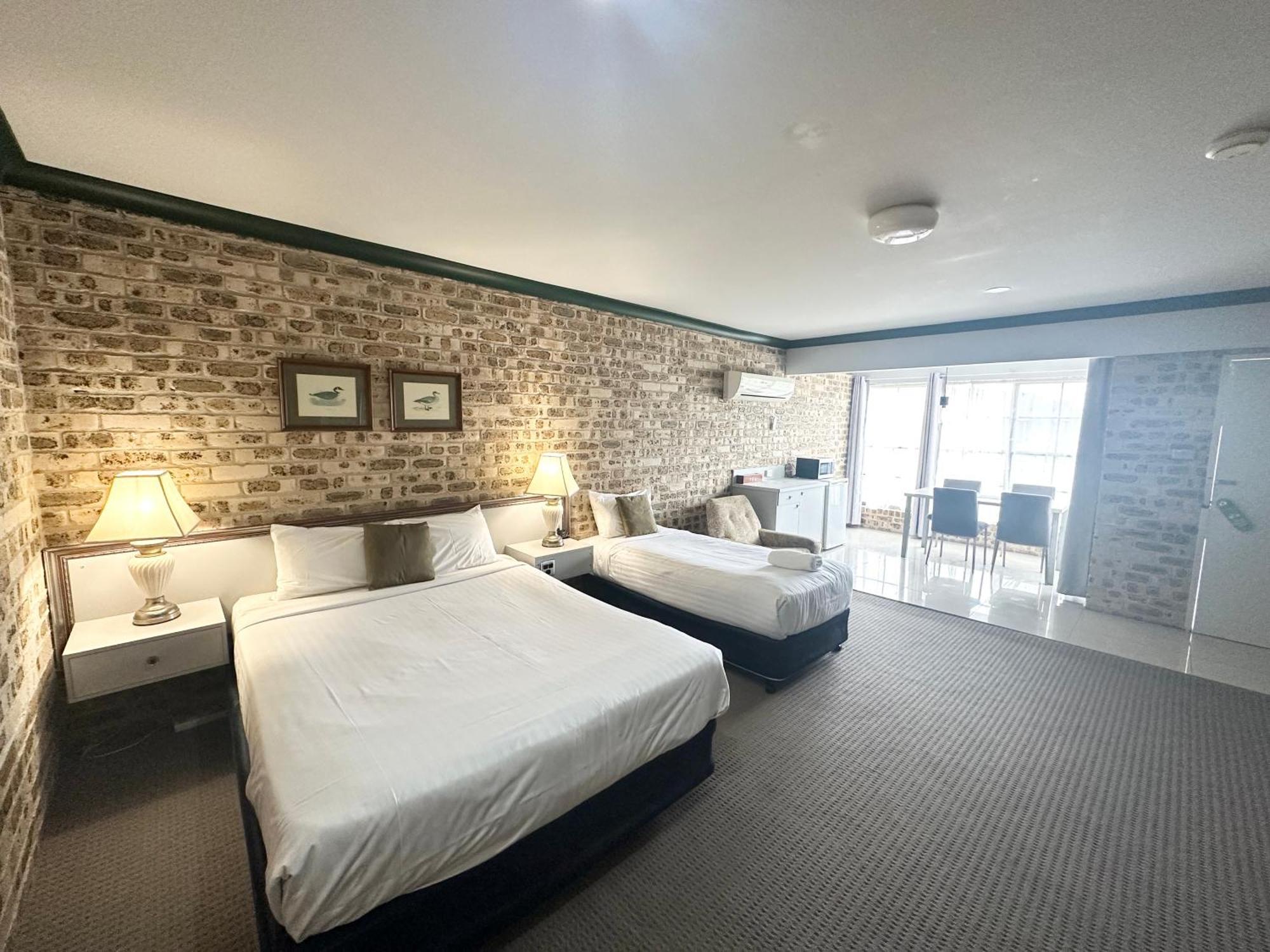 Motel Sir Francis Drake Heatherbrae Zewnętrze zdjęcie